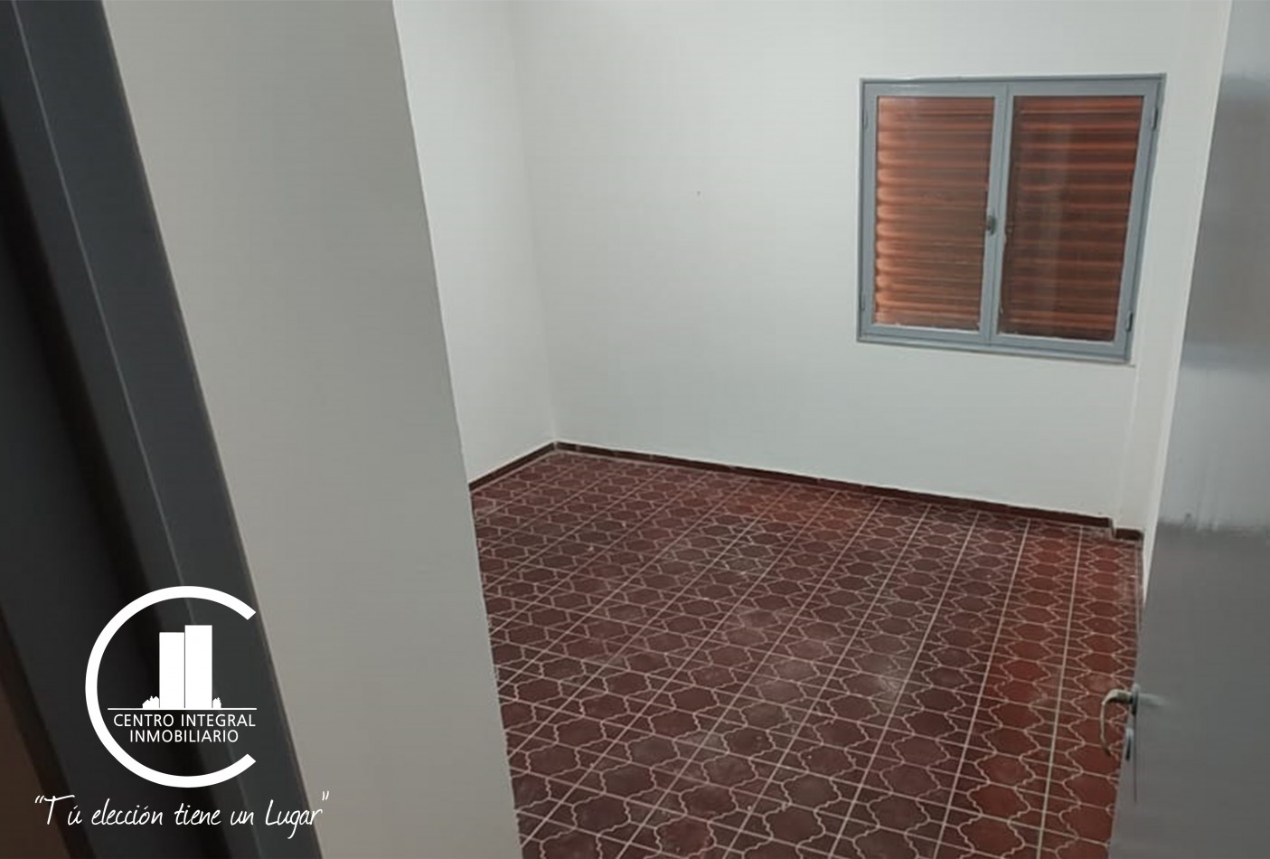 Dpto. 2do piso B° la Rioja