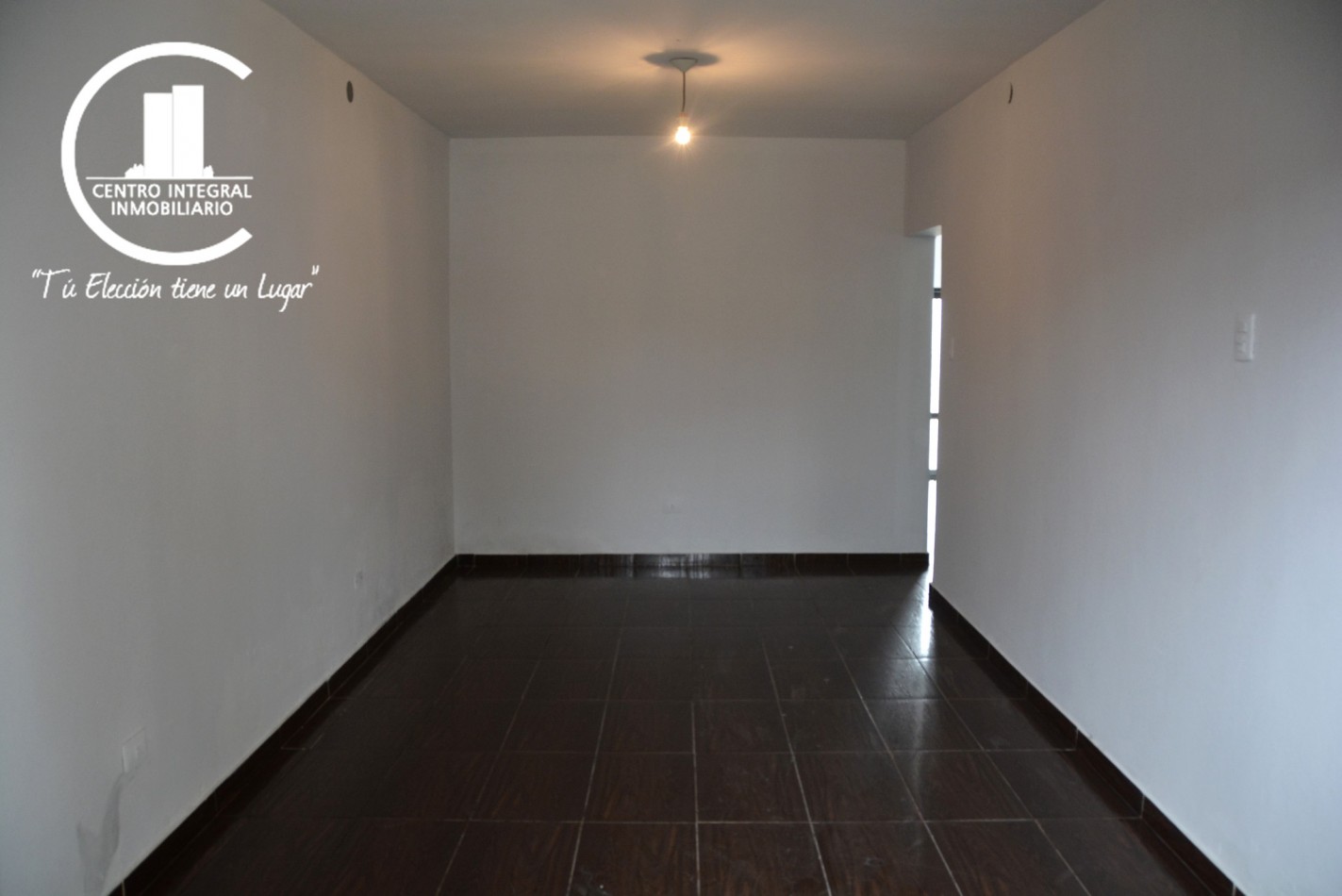 Ivanoswky 421 / casa