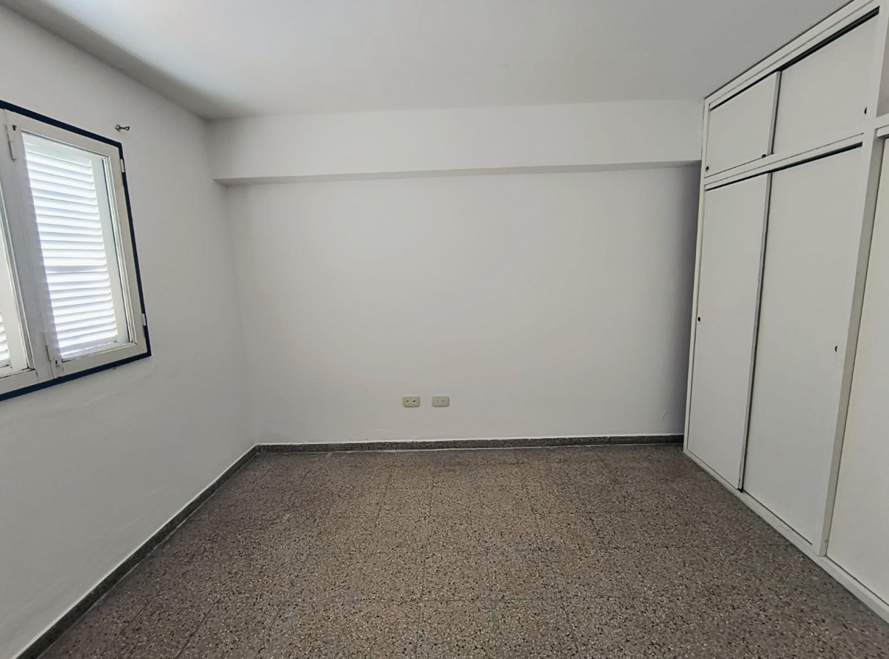 Dpto 2do P / Zona Centrica Av. Mitre 668
