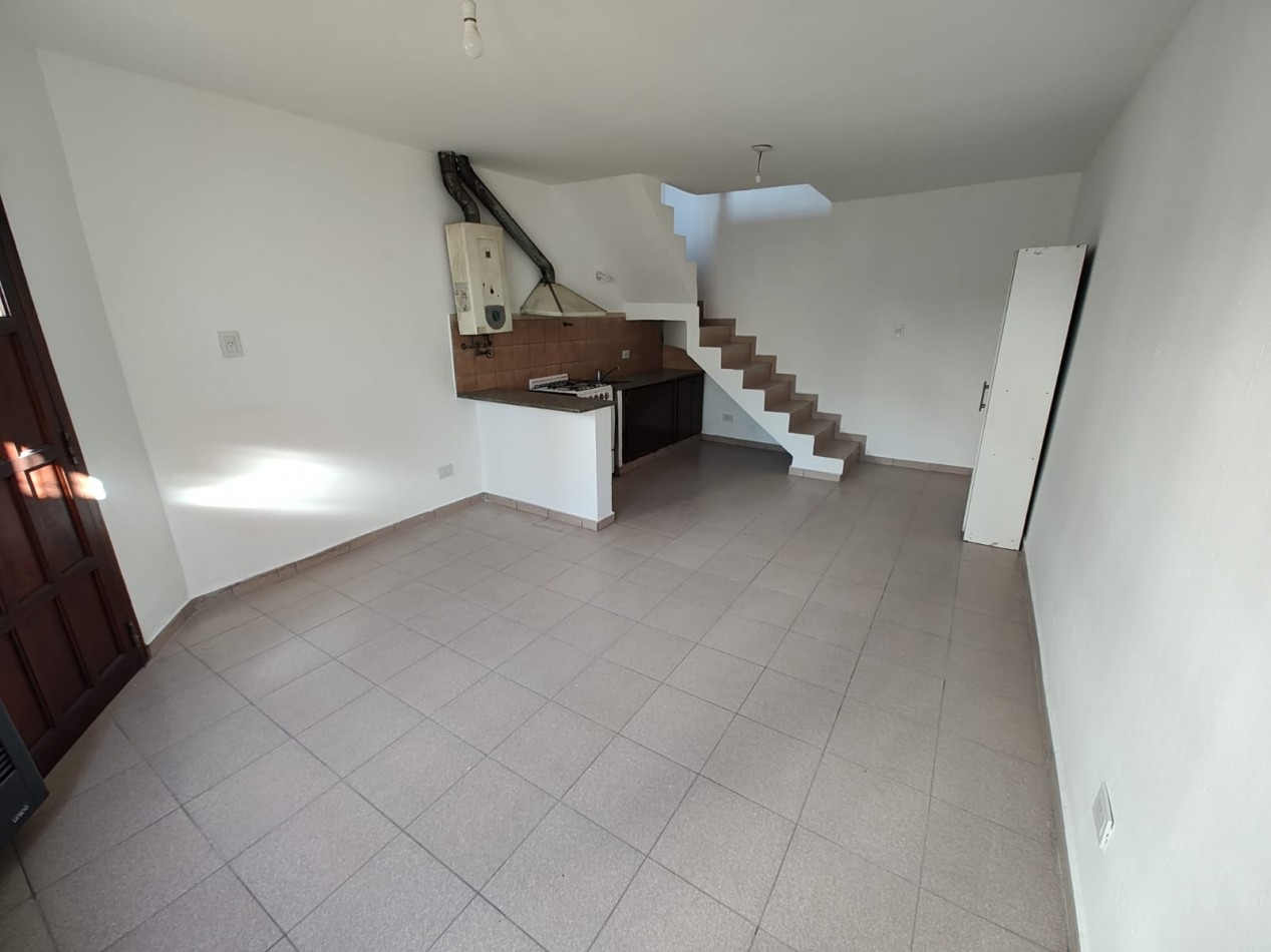 Pedernera 168 / Duplex 